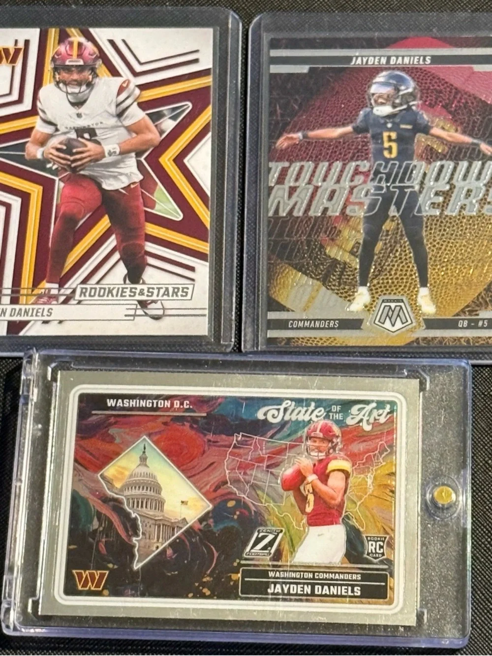 Jayden Daniels Football Card Lot 9 - Picture 3 of 8